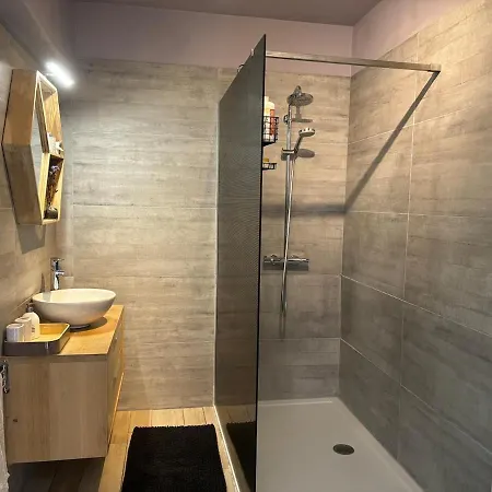 Apartment L 'ecrin Sauveniere - Hypercentre Avec Parking Gratuit *