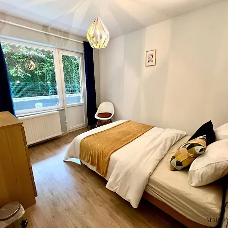 Apartment L 'ecrin Sauveniere - Hypercentre Avec Parking Gratuit *