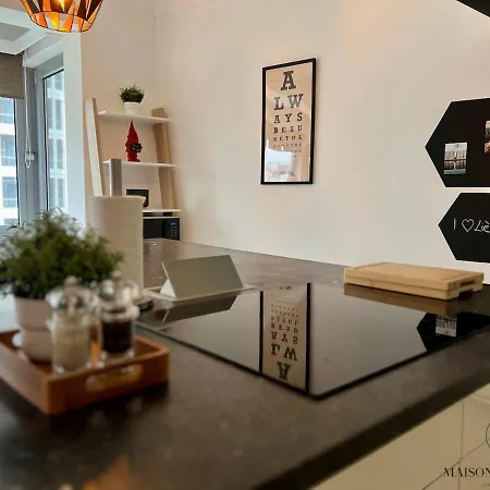 Apartment L 'ecrin Sauveniere - Hypercentre Avec Parking Gratuit