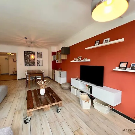 L 'ecrin Sauveniere - Hypercentre Avec Parking Gratuit *