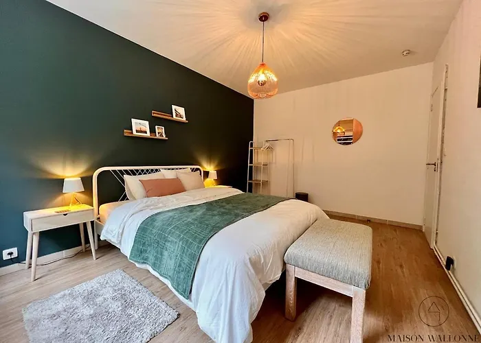 L 'ecrin Sauveniere - Hypercentre Avec Parking Gratuit Διαμέρισμα *