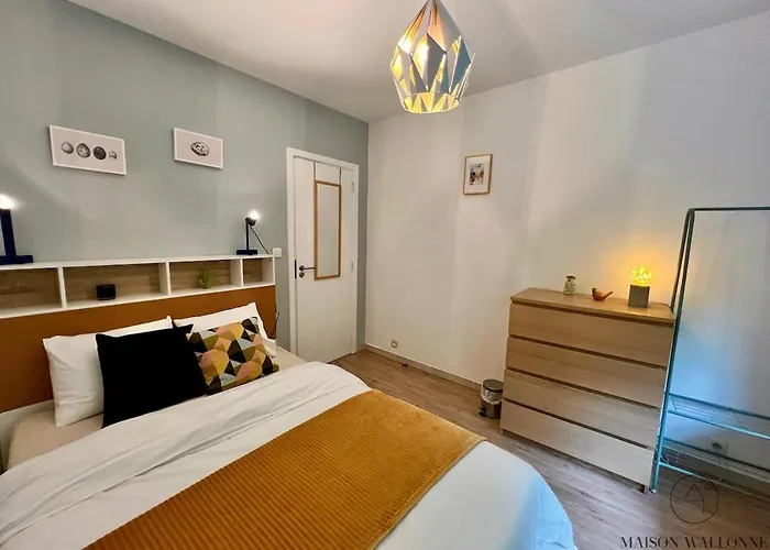 L 'ecrin Sauveniere - Hypercentre Avec Parking Gratuit *